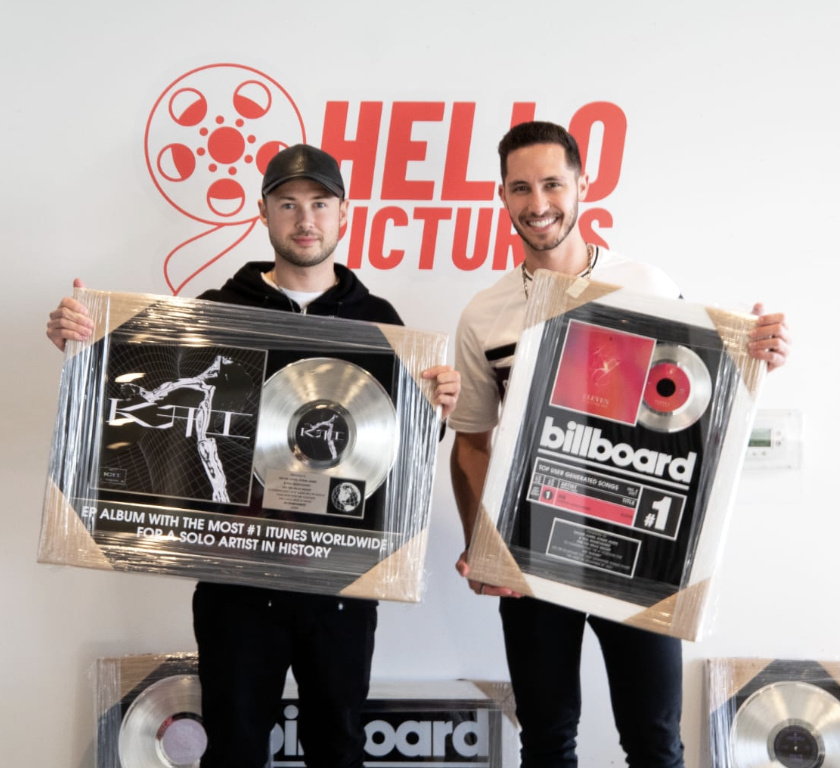 Hello Pictures — plaques
